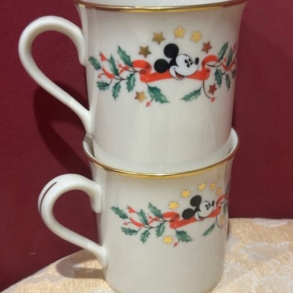HOLIDAY🎄🎄DISNEY BY LENOX 2 Mickey Mouse Holly Gold Rim MUGS - Picture 6 of 7